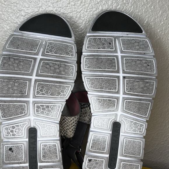 Cole Haan Zerogrand Criss Cross Comfort Sandals Snakeskin Women's Size 10 B - Picture 14 of 15